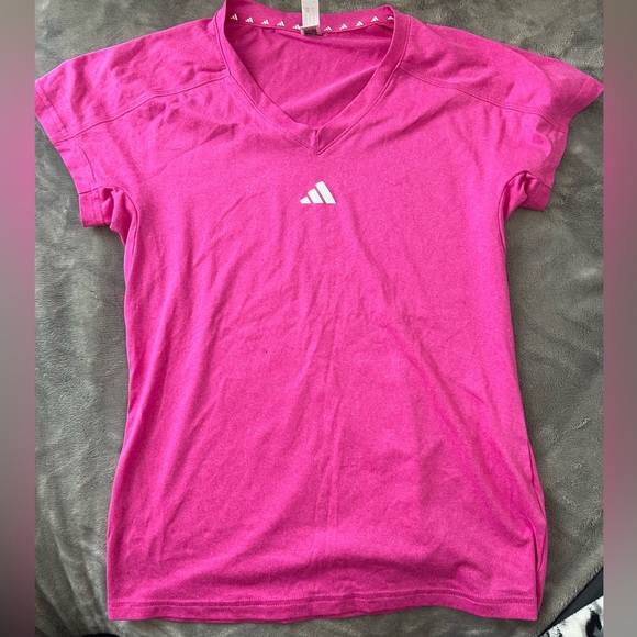Adidas Women's Train Essentials Minimal V-Neck Tee Fuchsia/Pink - Picture 5 of 9
